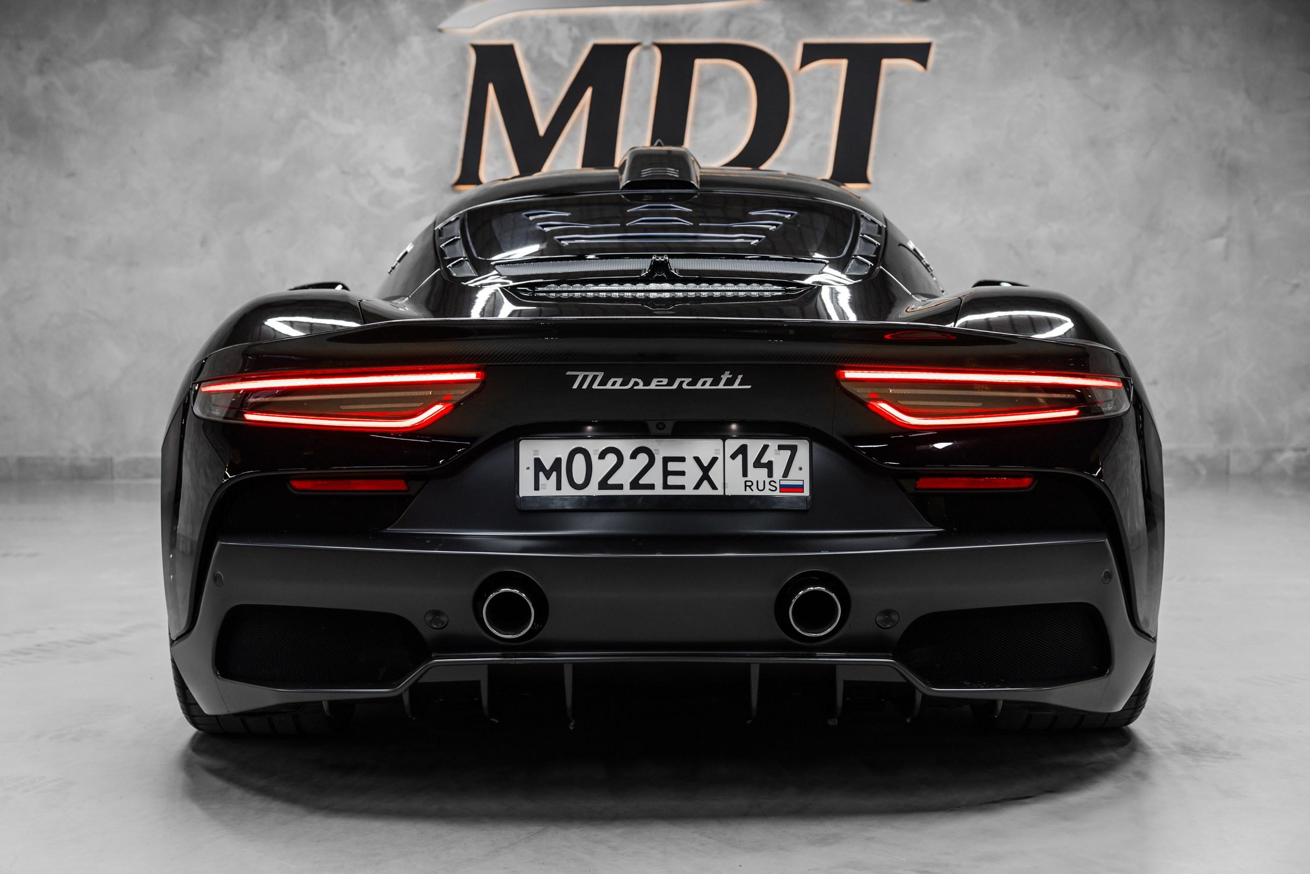Maserati MC20 — вид сзади